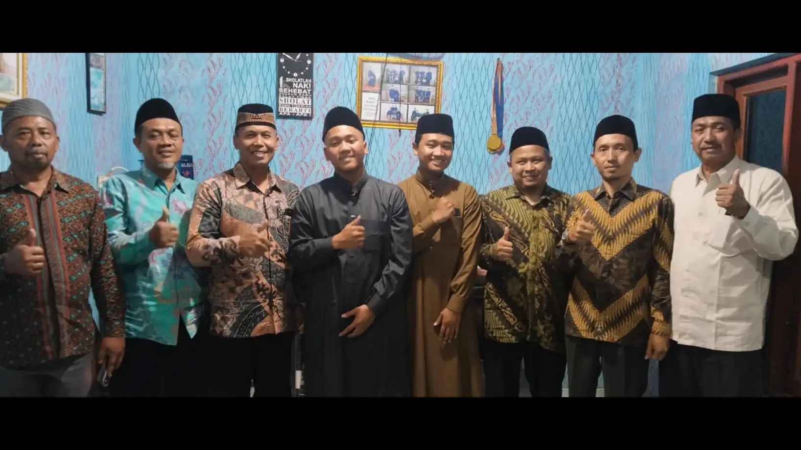 IMBS Pekajangan Lepas Santri Gelombang Pertama ke Universitas Al-Azhar Kairo Mesir